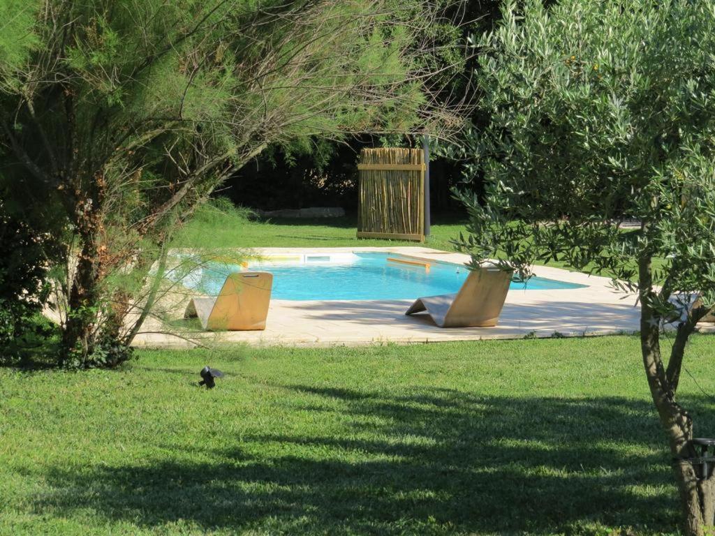 Mas De Martinet Hotel Meynes ภายนอก รูปภาพ